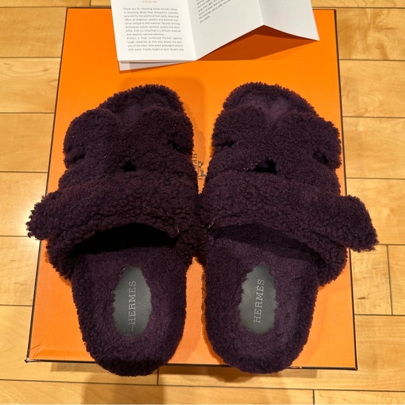 Hermes Chypre shearling sandals, purple size 37 - Picture 1 of 8